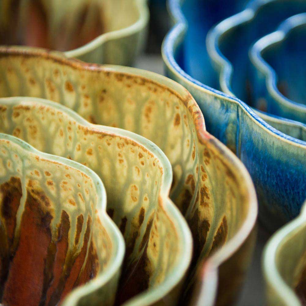 Large 1 gal. Flower Shaped Ceramic Bowl