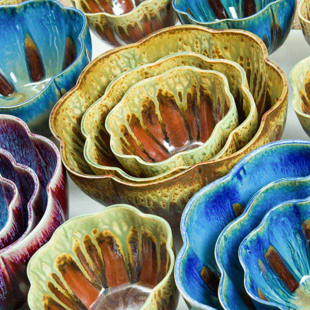 Small 24 oz. Flower Shaped Ceramic Bowl